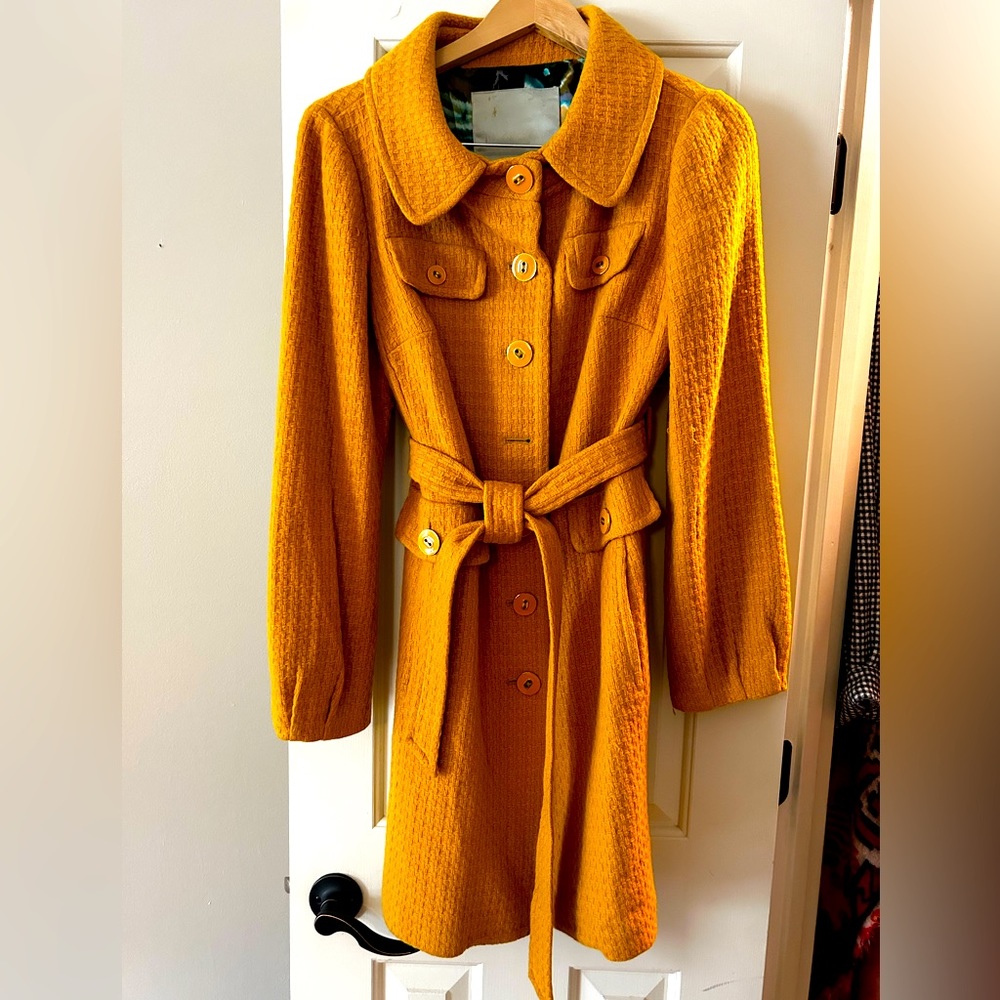 Anthropologie, Size 10 coat, good condition, pockets and tie